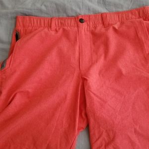Mens Under Armour golf shorts 38